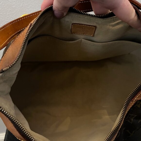 Louis Vuitton City Eclipse GM - Rare Find, Authenticated Good Condition - Picture 12 of 15